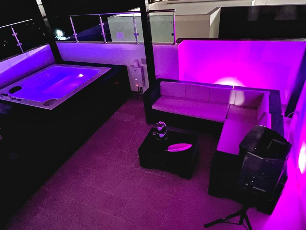 Magnificent Pent House W/Jacuzzi Apartamento Santiago De Los Caballeros Exterior foto